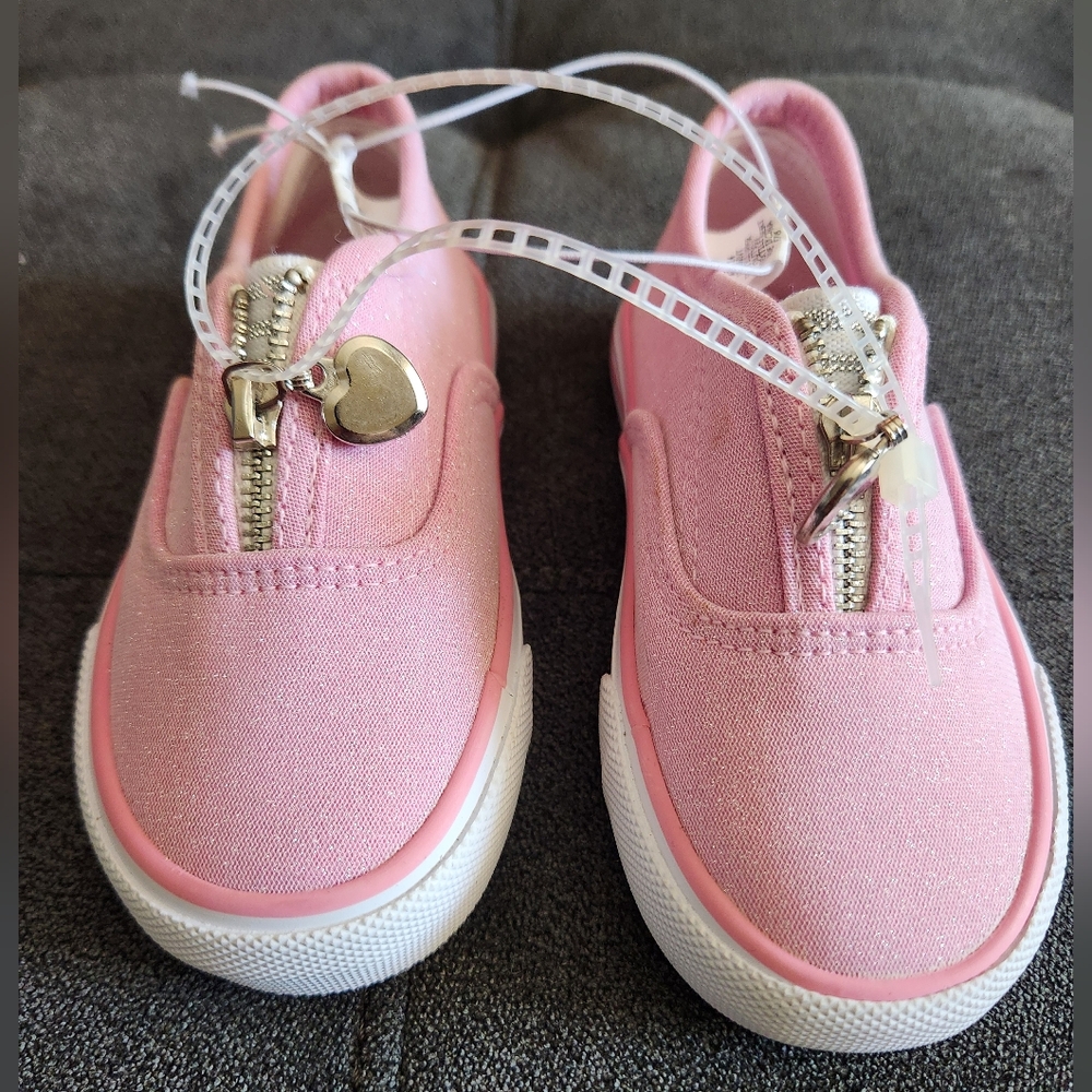 Pink Low-Top Sneakers with Zipper